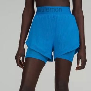 Lululemon Logo Waistband HR Train Short
